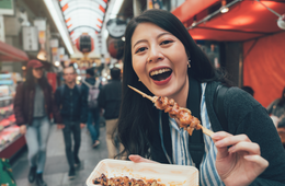 大阪の台所、黒門市場で「ほんまもん」を食べ歩き！はずせないオススメ人気店舗10選