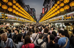 インバウンドは”台湾式接客”に学べ「明るい声掛け」だけでこんな効果も：2018年観光客数は1,100万人で記録更新！