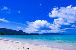 【沖縄県：観光客数】令和元年上半期は534万8,600人、海外からは減少も7月ピークは単月過去最高＆8月は同期比プラスも減速がみられる状況