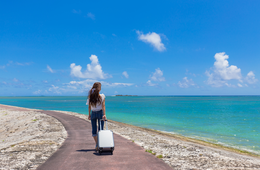 春節スタート！人気観光地ランキング1位の沖縄県「インバウンド先進都市」死角なしのその戦略