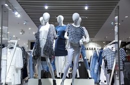 10月免税店売上高は256億4,000万円で2か月ぶり減少、人数減も単価はプラスに（日本百貨店協会）