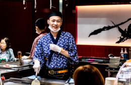 実際、訪日外国人は「どこ」で多言語対応の不足を感じるのか？インバウンド対策で「絶対に」翻訳が必要な理由