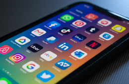 便器なめ「コロナチャレンジ」陽性反応も／SNSで流行…危険な”悪ふざけ”