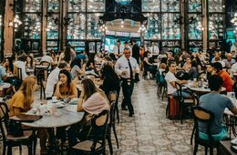 飲食店でのインバウンド集客のポイントは？世界最大級の旅行プラットフォーム「トリップアドバイザー」がぐるなびとの連携を強化！