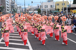「山形花笠まつり」は外国人も多く来場！まつりの概要、国際交流の場、インバウンド対策を紹介