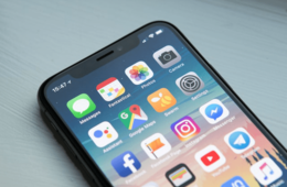 中国からの「監視逃れ」か−香港からFacebook、Google、Twitterが相次いで利用者情報提供を辞めた理由