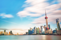 中国依存脱却は必要か？中国頼みを抜け出せない日本の製造業と観光業の現状