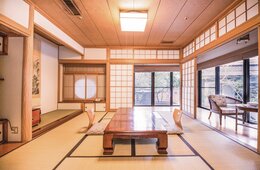 8月の宿泊者数、前月比1.2倍に：入国制限緩和でインバウンド回復なるか【宿泊旅行統計調査】