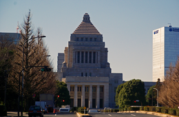 菅首相とデービッド・アトキンソン氏の関係：成長戦略会議に起用、インバウンド市場への影響は？過去の発言から予想