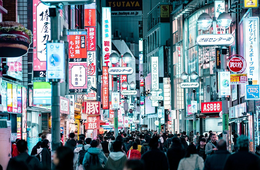 日本の商店街、7割近くが「衰退危機」に直面:再生のための対策とは