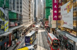 香港「近場の旅行」推進、シンガポールとのトラベルバブルは延期：11月の香港市場は