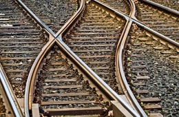 JR東海、東海道新幹線と在来線特急車両を追加投入　訪日客などの利用増に対応