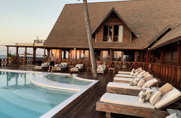 「30泊36万円」が即日完売、高級ホテルの戦略の裏側 コロナ後のインバウンド誘致も狙えるか