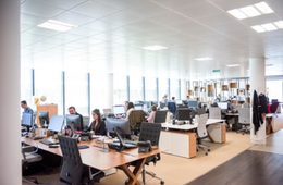 旅行業務取扱管理者とは？取得するメリット、難易度、科目も解説