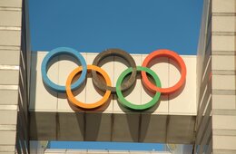 五輪、観客入れて「マスク着用、大声禁止、直行直帰」菅首相が意向表明