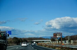 「ワクチン接種で車や旅行券当たる」群馬県で若者対象に特典、接種率向上狙い