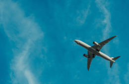 「観光以外の入国許可を」岸田首相へ嘆願書 米研究者ら