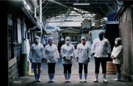「週末のみ営業」で黒字生み出す"酒蔵体験"。世界一の日本酒ツーリズム目指す代表の想いとは