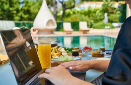 【地方創生】ワーケーション誘致が手がかりに。取り組み事例を解説