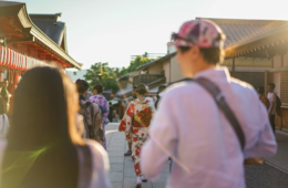 30年かけ"貧困化"したニッポン、世界から「安価な観光地」認定される前にやるべきこと