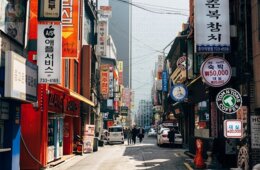 韓国 18日より飲食店や集会での行動制限解除